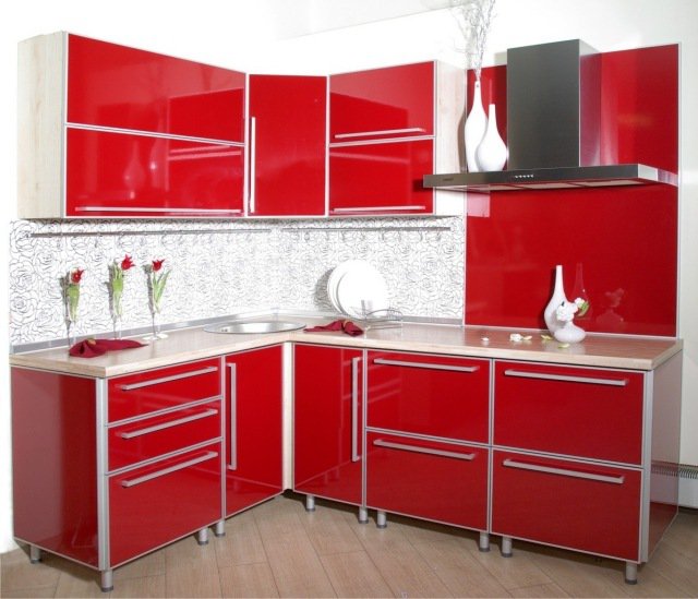 armario-de-cozinha-vermelho